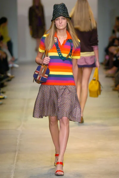 Look 29